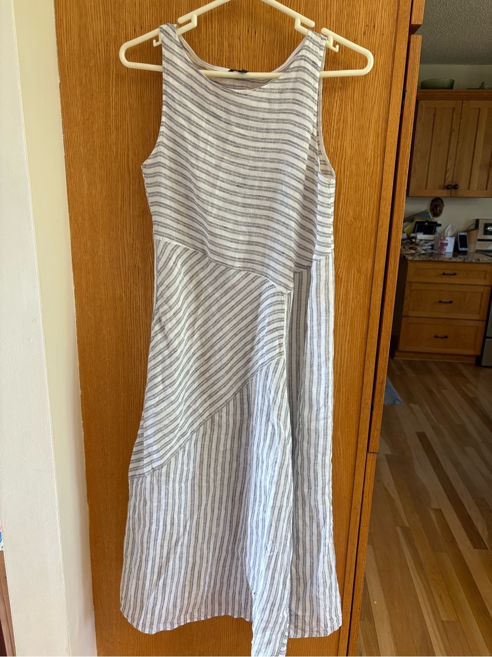 Oska Sleeveless Striped Midi Dress in Gray and White 100% Linen
